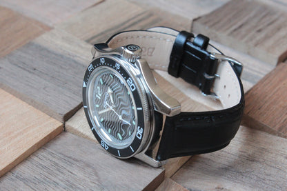 Russian Mechanical Automatic Wrist Watch Vostok Amphibian Diver 13042A
