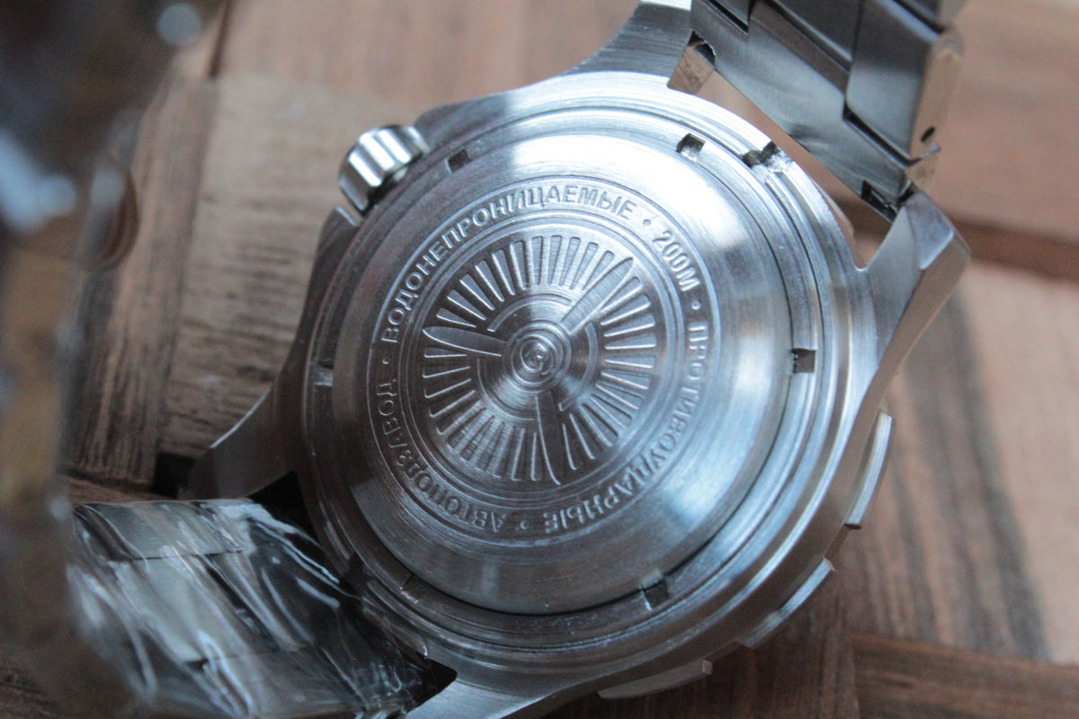 Vostok Komandirskie 18088A — case back