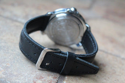 Vostok Komandirskie 811952 - case back, black leather strap and buckle