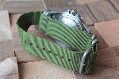Vostok Komandirskie 18023A — case back