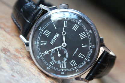 Vostok 581881 - close diagonal front view with complete dial and case