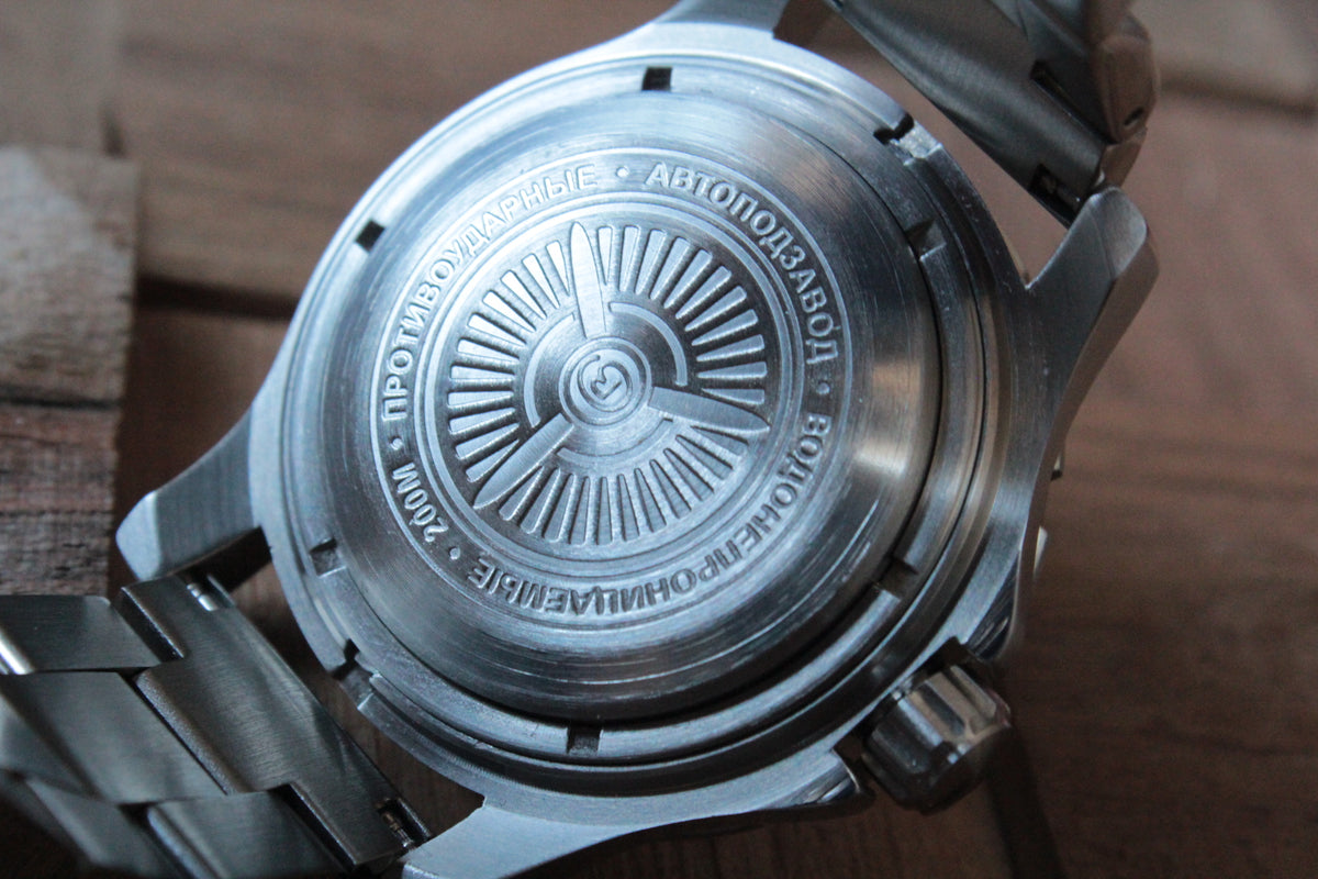 Vostok Komandirskie 18087A — case back