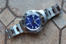 Load image into Gallery viewer, Vostok Amphibian Auto Mechanical Diver Wrist Watch 060358
