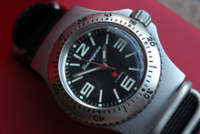 Load image into Gallery viewer, Vostok Komandirsky Automatic Russian wrist watch 280680
