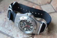 Load image into Gallery viewer, Vostok Komandirsky Automatic Russian wrist watch 280680
