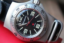 Load image into Gallery viewer, Vostok Komandirsky Automatic Russian wrist watch 280680
