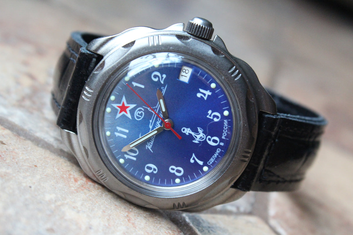 Vostok Komandirskie 216289 — diagonal front view