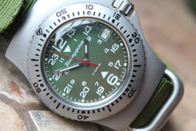 Load image into Gallery viewer, Vostok Komandirskie Mechanical Automatic Wrist Watch Diver 24 Hour 280989
