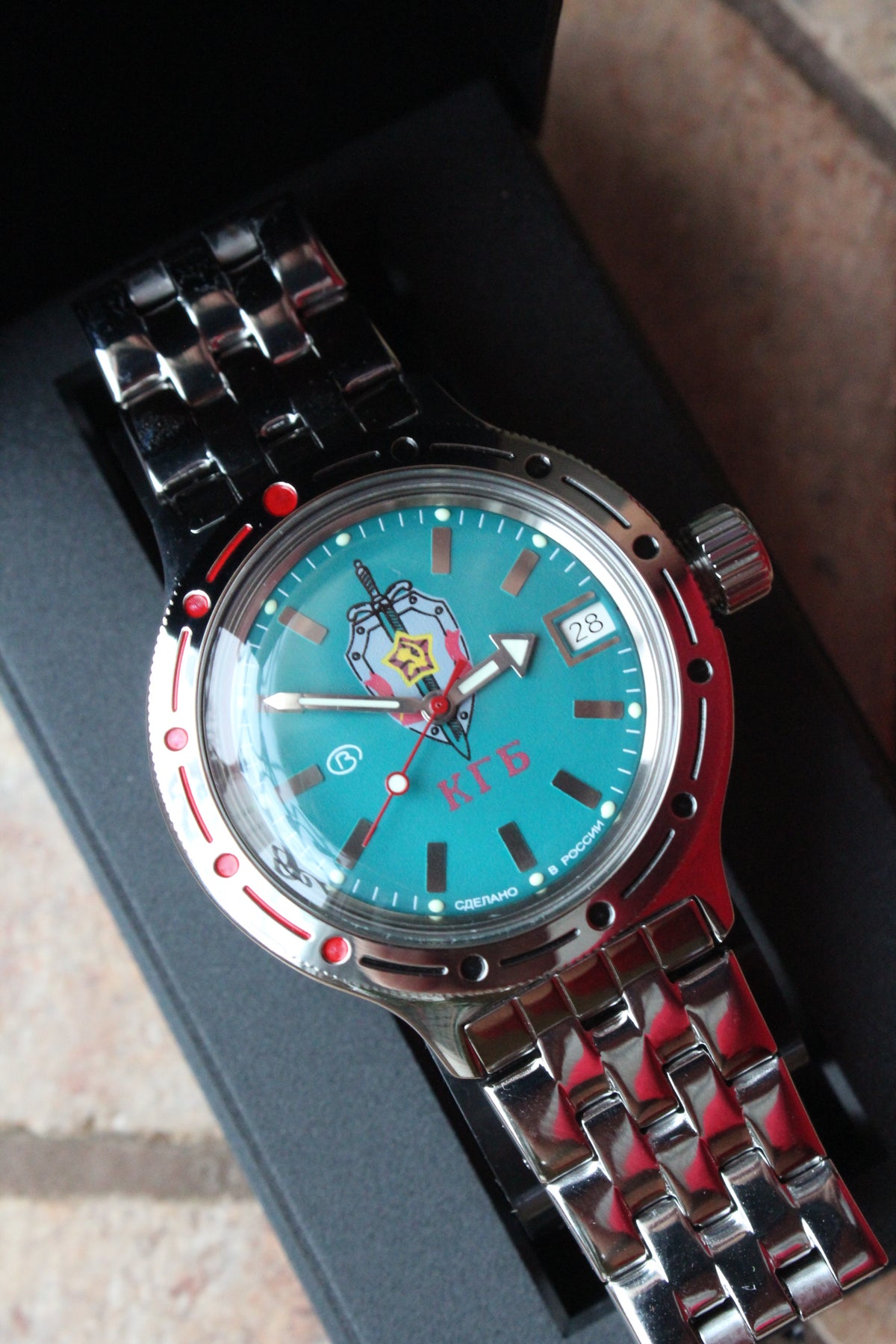 Vostok Amphibian Mechanical Automatic Wrist Watch Diver 420945