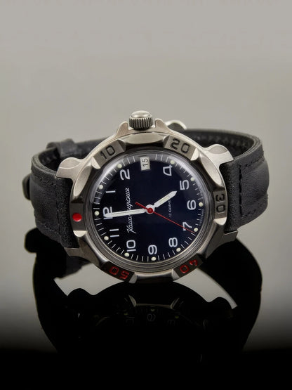 Vostok Komandirskie 81687B - three-quarter front view of watch and strap