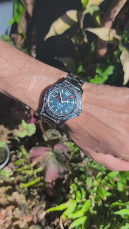 Vostok Amphibian Mechanical Automatic Wrist Watch Diver GMT 13003B