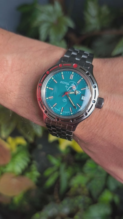 Vostok Amphibian Mechanical Automatic Wrist Watch Diver Scuba Dude 420059