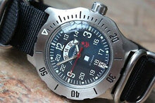 Load image into Gallery viewer, Russian Mechanical Automatic Wrist Watch VOSTOK Komandirsky K-35 350753
