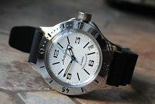 Load image into Gallery viewer, Russian Mechanical Automatic Wrist Watch VOSTOK AMPHIBIAN DIVER 120847
