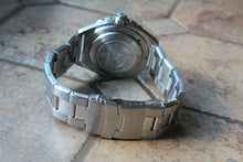 Load image into Gallery viewer, Vostok Komandirskie Automatic Russian wrist watch 650538
