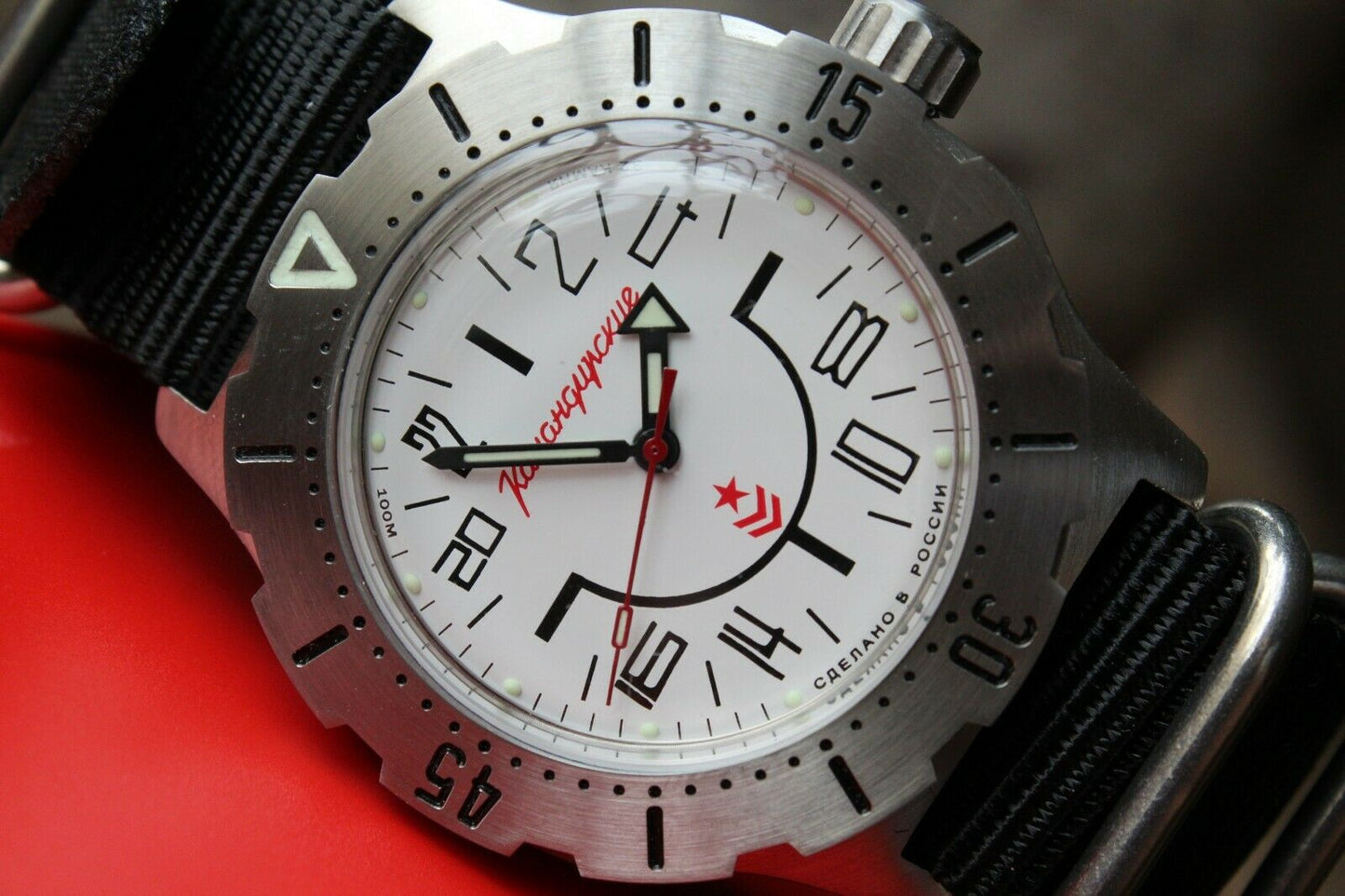 Russian Mechanical Automatic Wrist Watch VOSTOK Komandirsky K-35 350624