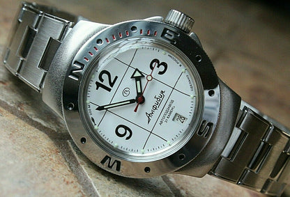 Vostok Amphibian Mechanical Automatic Russian diver wrist watch 060487