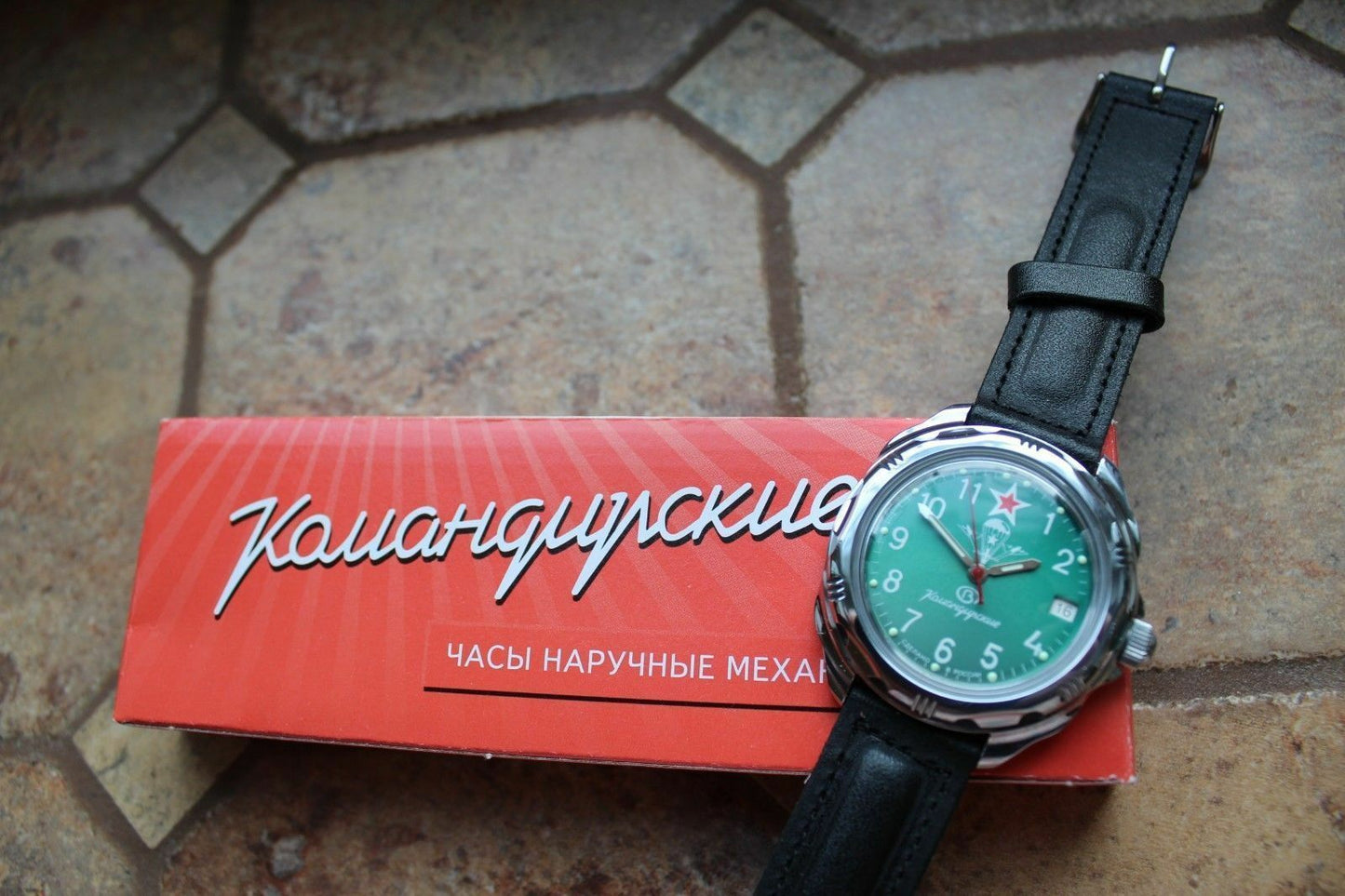 Vostok Komandirsky Russian Military Wrist Watch # 211307 NEW