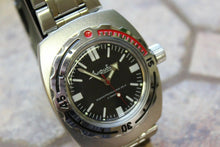 Load image into Gallery viewer, Vostok Amphibian 1967 Mechanical Automatic Russian wrist watch 090916
