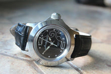 Load image into Gallery viewer, Vostok Amphibian Women&#39;s Russian wrist watch 051343
