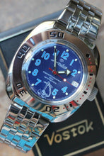 Load image into Gallery viewer, Russian Mechanical Automatic Wrist Watch VOSTOK AMPHIBIAN DIVER 710382
