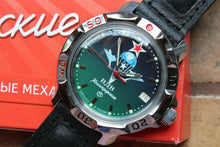 Load image into Gallery viewer, Vostok Komandirskie Mechanical Military Russian wrist watch VDV Airborne 811021
