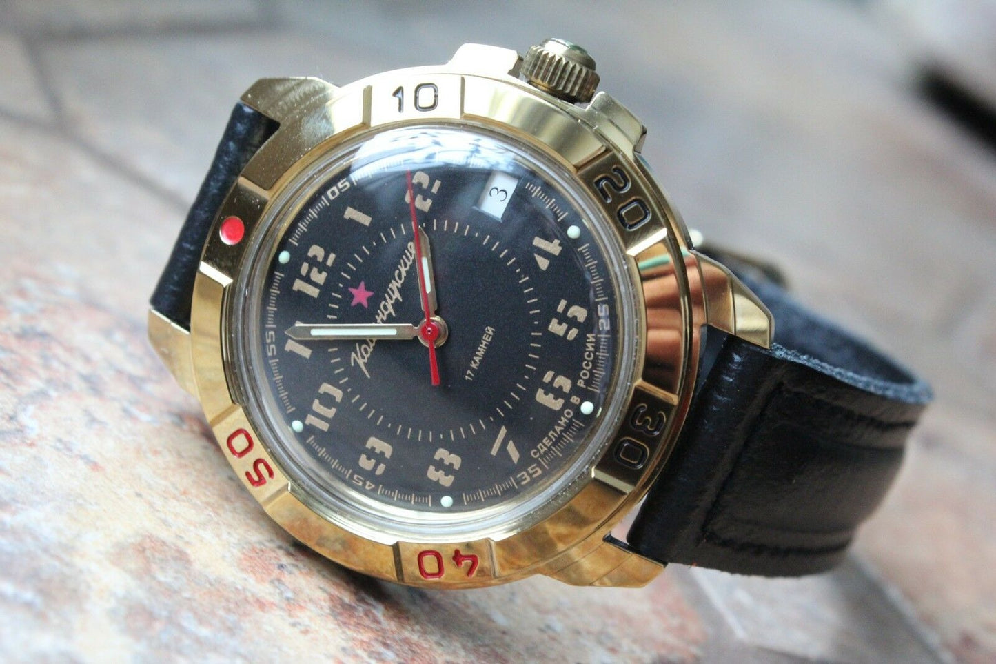Vostok Komandirsky Military Wrist Watch # 439123 NEW