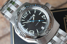 Load image into Gallery viewer, Russian Mechanical Automatic Wrist Watch VOSTOK AMPHIBIAN DIVER 160271
