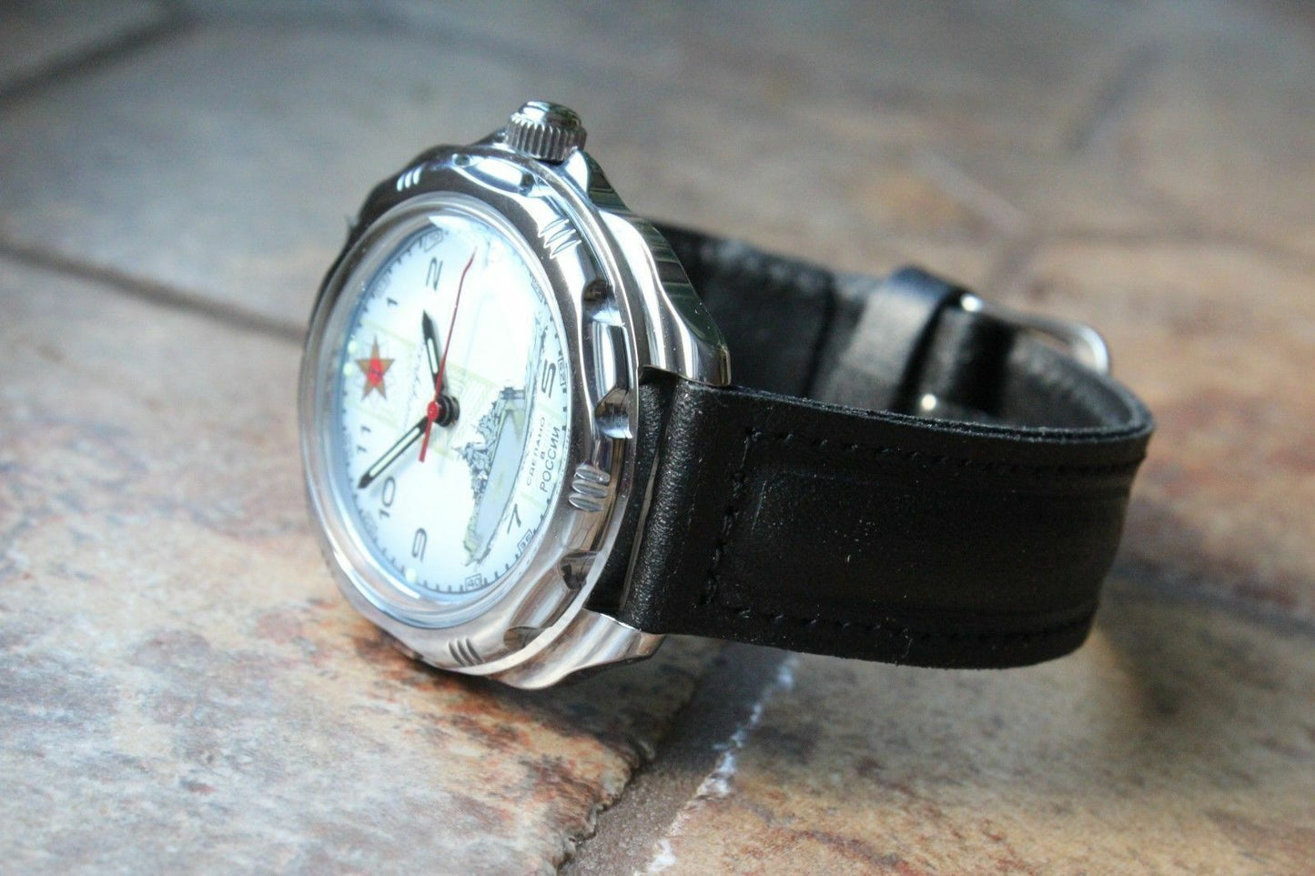 Vostok Komandirsky Russian Military Wrist Watch # 211428 NEW