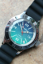 Load image into Gallery viewer, Russian Mechanical Automatic Wrist Watch VOSTOK AMPHIBIAN DIVER 120848
