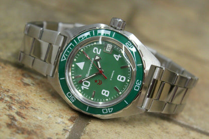 Vostok Komandirskie Military Mechanical Automatic Russian wrist watch 650858