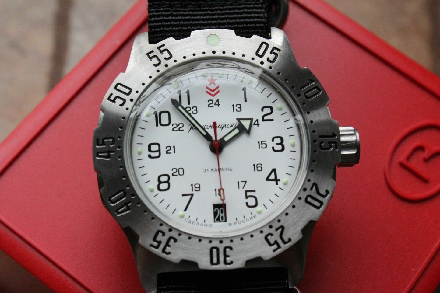 Russian Mechanical Automatic Wrist Watch VOSTOK Komandirsky K-35 350752