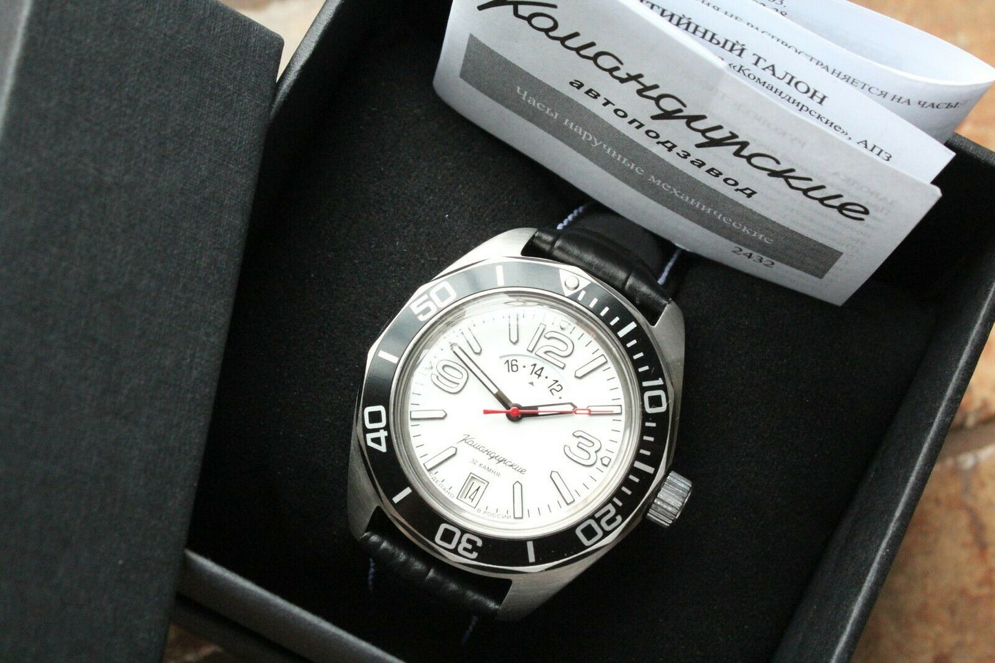 Vostok Komandirsky 030789 Russian Automatic Military Wrist Watch Day Night