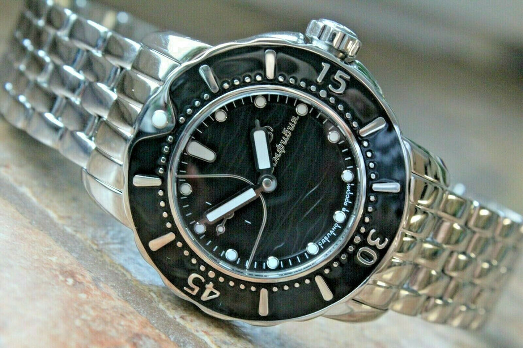 Vostok Amphibian 570596 Women's Mechanical Hand Winding Russian wrist watch