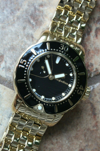 Vostok Amphibian 573594 Women's Mechanical Hand Winding Russian wrist watch