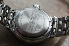 Load image into Gallery viewer, Russian Mechanical Automatic Wrist Watch VOSTOK AMPHIBIAN DIVER 420307
