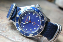 Load image into Gallery viewer, Vostok Amphibian Reef Mechanical Automatic Russian wrist watch Rare 080502
