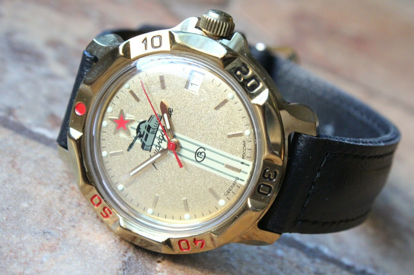Vostok Komandirsky 819072 Russian Mechanical Military Wrist Watch Tank