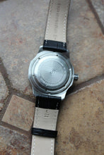 Load image into Gallery viewer, Russian Mechanical Automatic Wrist Watch VOSTOK Komandirsky K-35 350503
