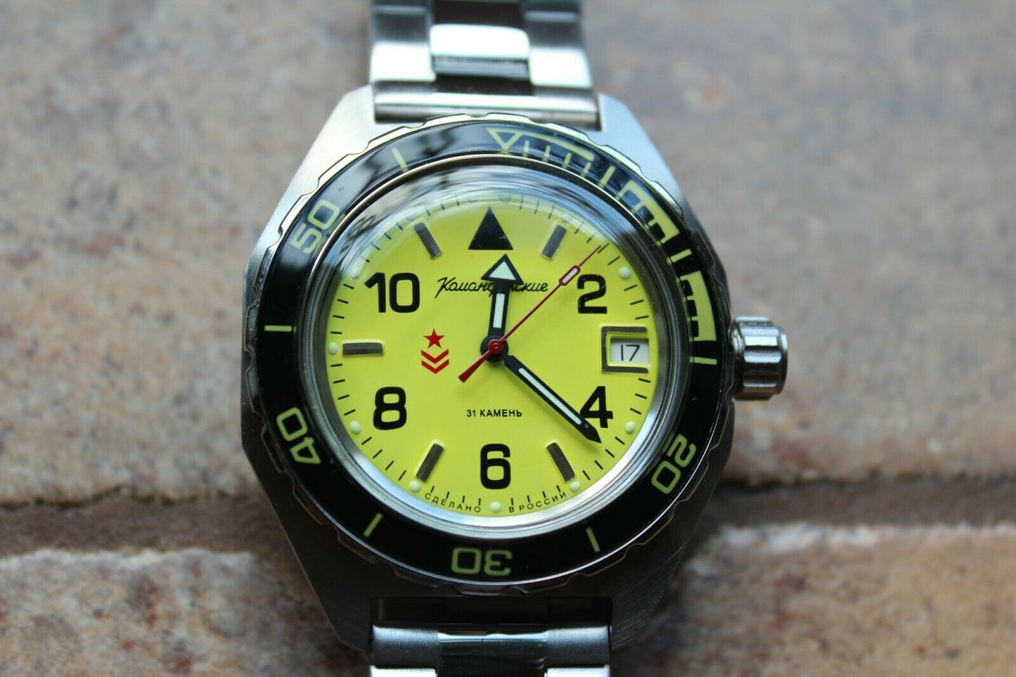 Vostok Komandirskie Military Mechanical Automatic Russian wrist watch 650855