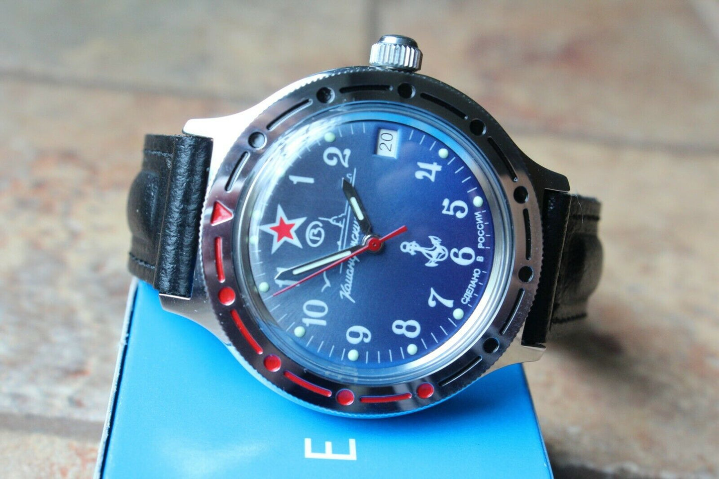 Vostok Komandirsky Auto Russian Military Wrist Watch # 921289 NEW