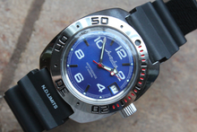 Load image into Gallery viewer, Russian Mechanical Automatic Wrist Watch VOSTOK AMPHIBIAN DIVER 710432L
