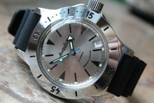 Load image into Gallery viewer, Russian Mechanical Automatic Wrist Watch VOSTOK AMPHIBIAN DIVER 120849
