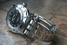 Load image into Gallery viewer, Russian Mechanical Automatic Wrist Watch VOSTOK AMPHIBIAN DIVER 100654
