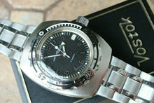 Load image into Gallery viewer, Russian Mechanical Automatic Wrist Watch VOSTOK AMPHIBIAN DIVER Custom 090366
