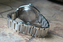Load image into Gallery viewer, Vostok Komandirsky 030789B Russian Automatic Military Wrist Watch Day Night
