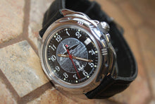 Load image into Gallery viewer, Vostok Komandirsky Russian Military Wrist Watch # 211831 NEW
