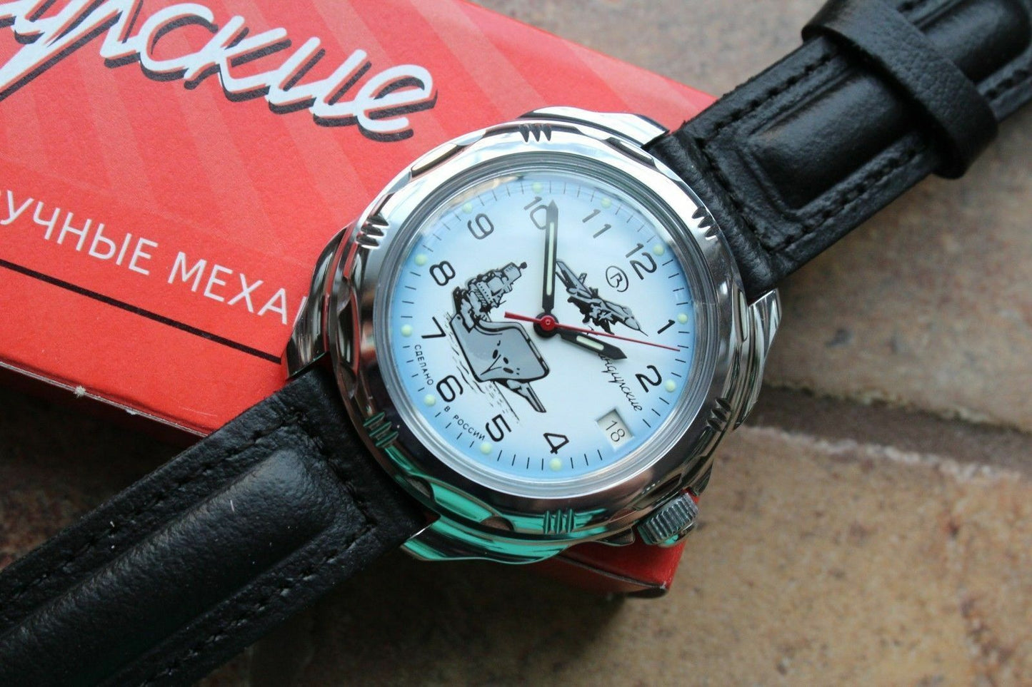 Vostok Komandirsky Russian Military Wrist Watch # 211982 NEW
