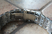 Load image into Gallery viewer, Wrist Watch Citizen Eco-Drive AR3016-51A
