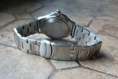 Vostok Amphibian Russian diver wrist watch 060634